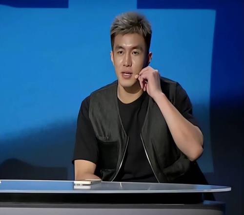 皮克眼中的,滕哈赫,卓越教练能,乐竞体育官方,乐竞体育在线官网,乐竞体育线上,乐竞体育APP